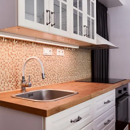 Apartment Urban - Style Meets Comfort *
