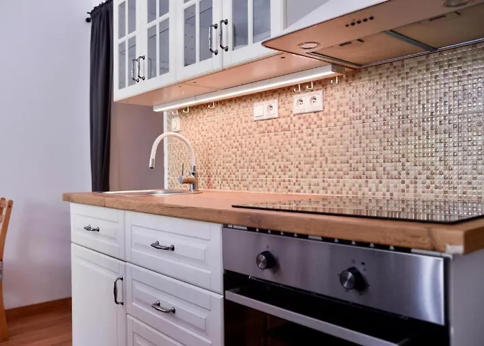 Urban - Style Meets Comfort